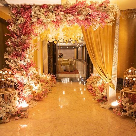Hotel Radisson Blu Kaushambi Delhi Ncr Ghaziabád Exteriér fotografie