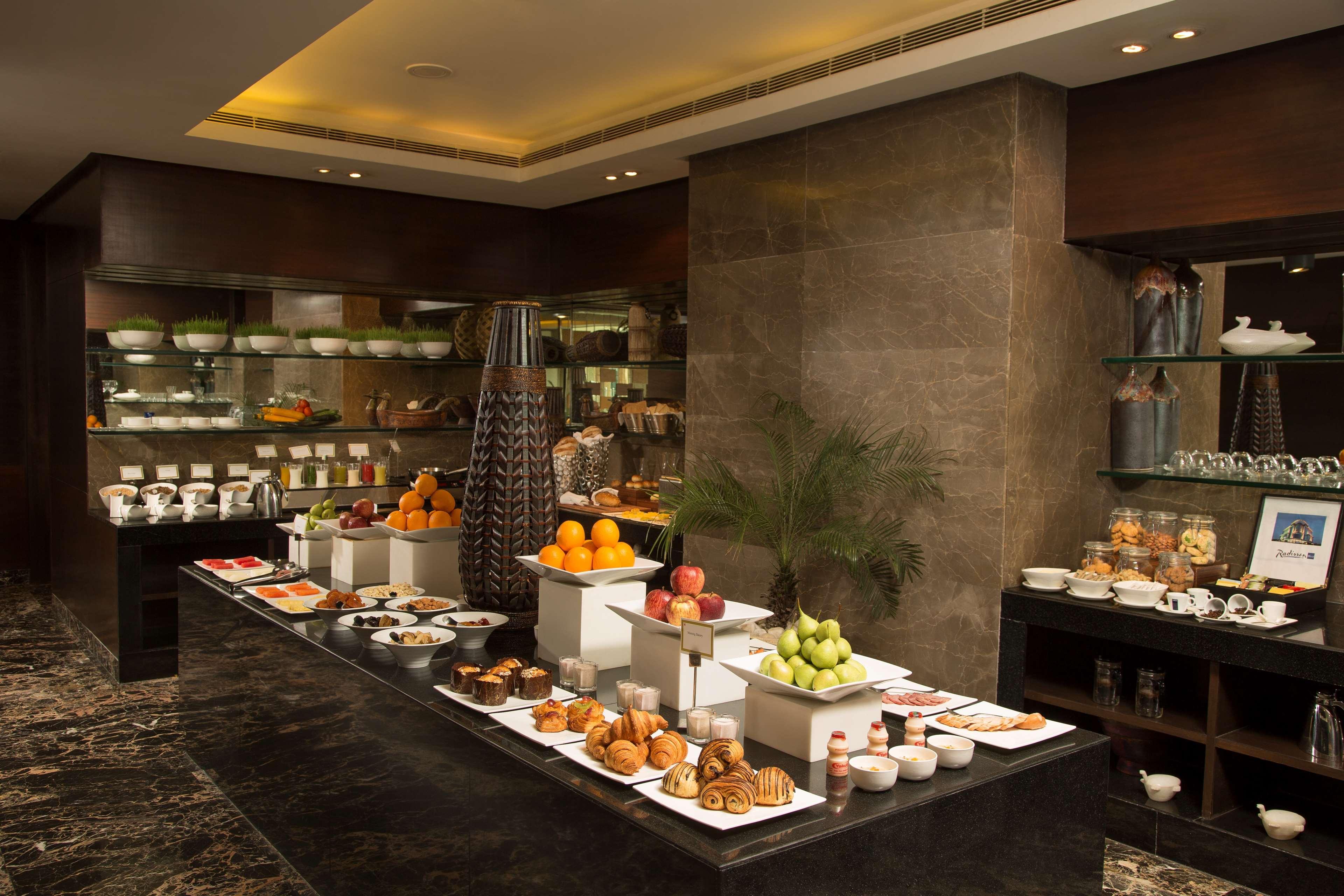 Hotel Radisson Blu Kaushambi Delhi Ncr Ghaziabád Exteriér fotografie