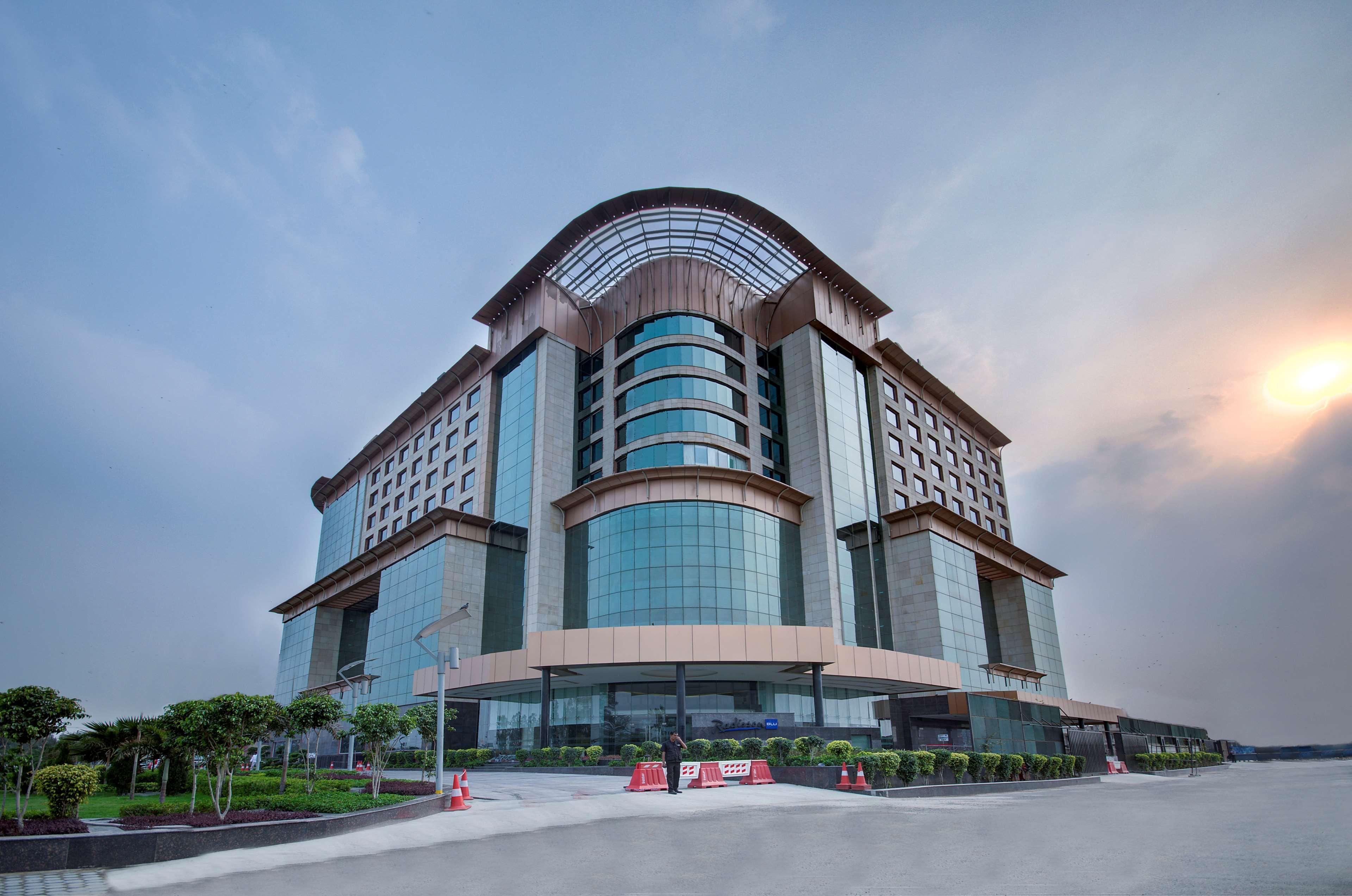 Hotel Radisson Blu Kaushambi Delhi Ncr Ghaziabád Exteriér fotografie