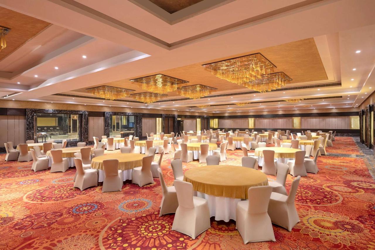 Hotel Radisson Blu Kaushambi Delhi Ncr Ghaziabád Exteriér fotografie